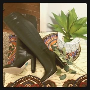 Antonio Melani tall leather black boots size 8.5